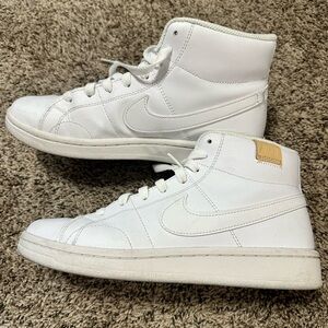 Nike Court Royale 2 Mid High Top